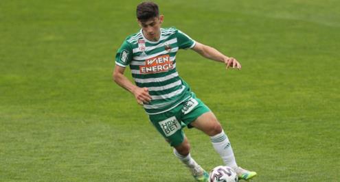 بعد انتهاء عقد ليونيل.. برشلونة يضم "ميسي النمسا" من رابيد فيينا